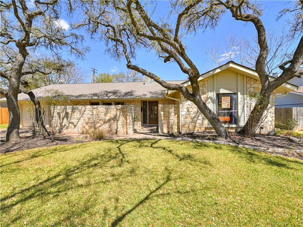 View 4210 Bamford Dr in Northwest Hills Mesa Oaks Ph 4210 Bamford Dr - front exterior - Luxury home in Northwest Hills Mesa Oaks Ph, Austin, TX