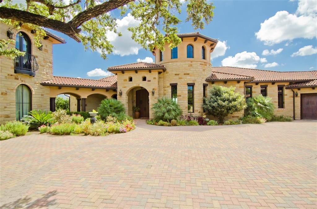 View 4212 Serene Hills DR in Lake Country Estates Sec 02 4212 Serene Hills DR - property photo 1 - Luxury home in Lake Country Estates Sec 02, Austin, TX