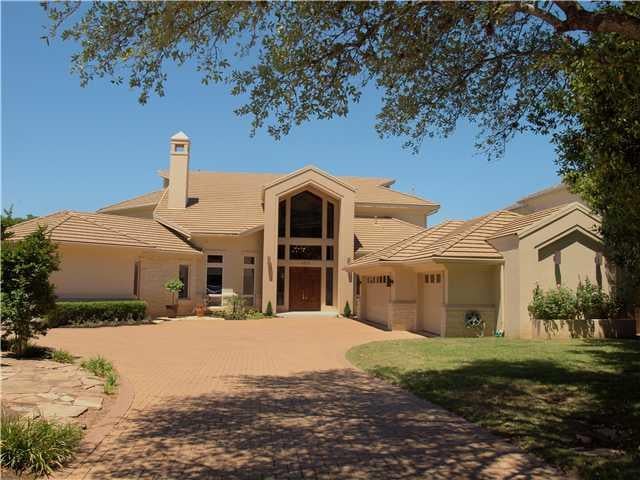 View 4213 Waters Edge in Lake Austin 4213 Waters Edge - property photo 1 - Luxury home in Lake Austin, Austin, TX