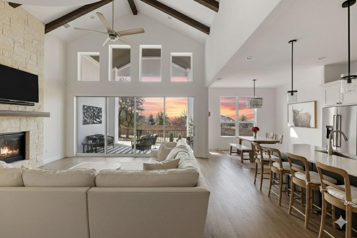 Living area at 4236 Starry Night Dr - 4 bed 4 bath home