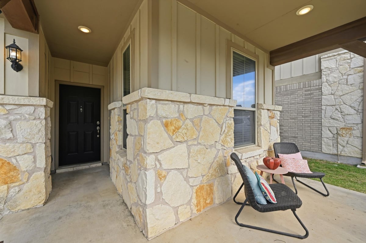 Kitchen at 425 Purple Heart Dr - 3 bed 2 bath home