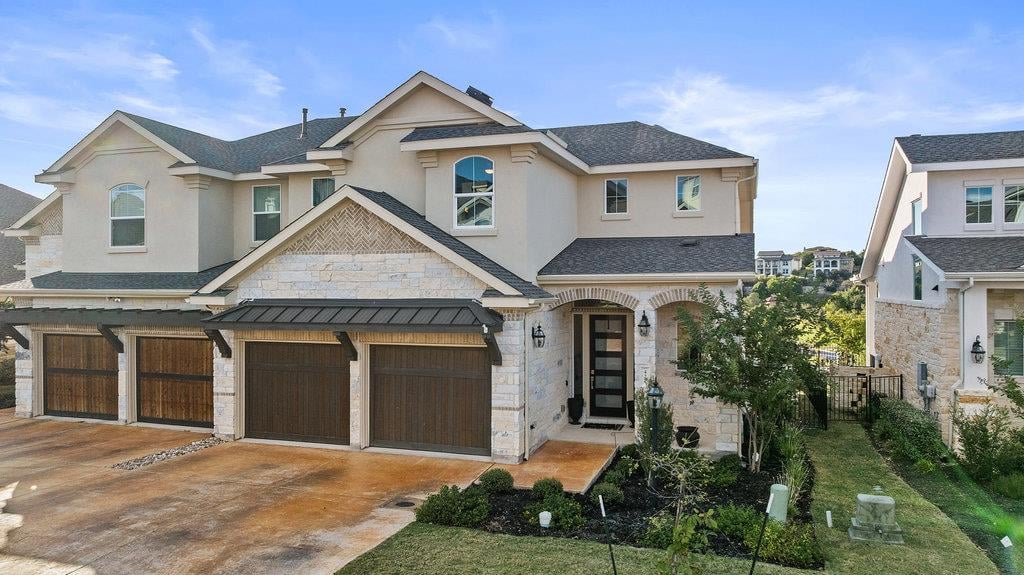 427 Cartwheel Bnd Unit #92 - front exterior - Luxury home in Vineyard/Rough Hollow Condos B, Austin, TX