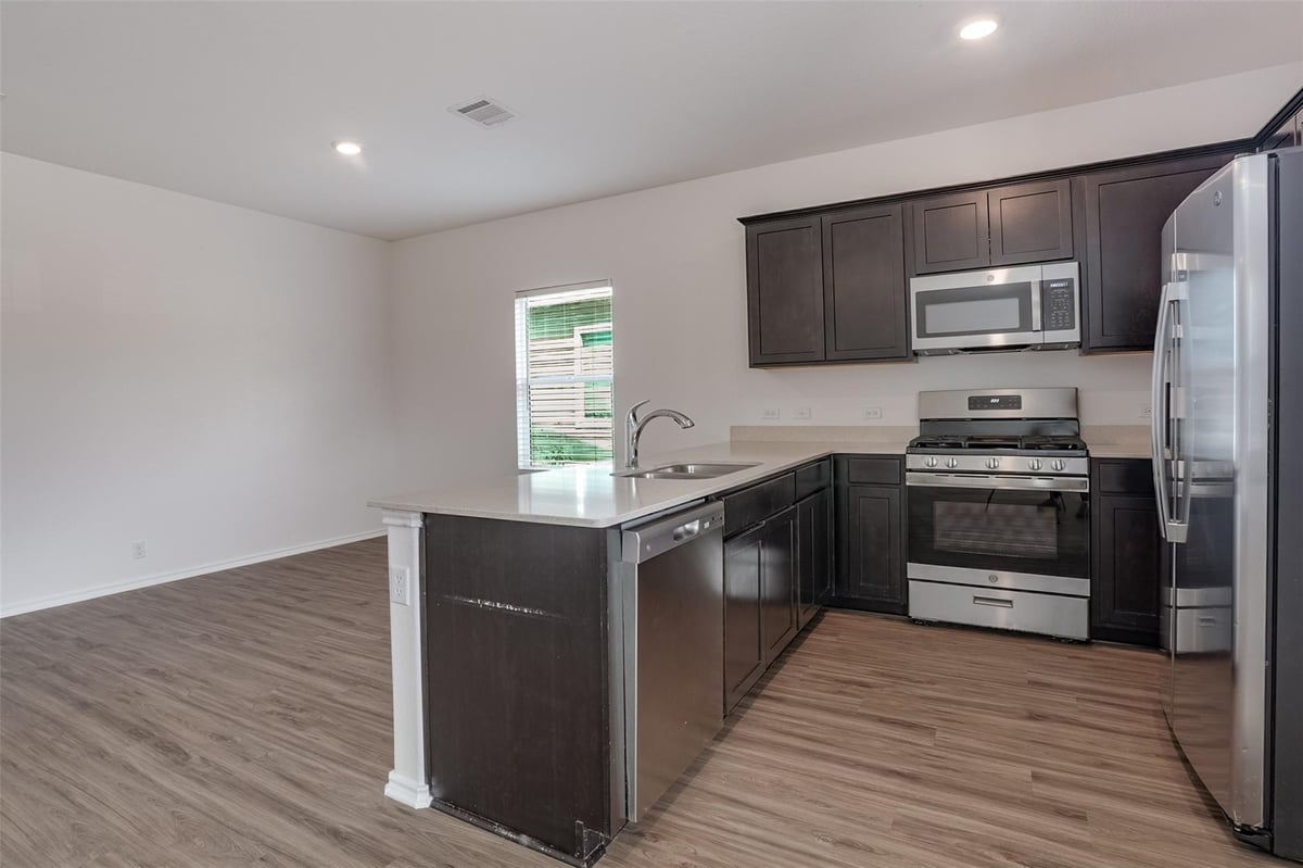 Primary bedroom at 428 Gabbro Gdns - 4 bed 2 bath home