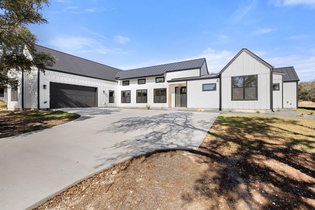 Living area at 43 War Bonnet - 4 bed 3 bath home