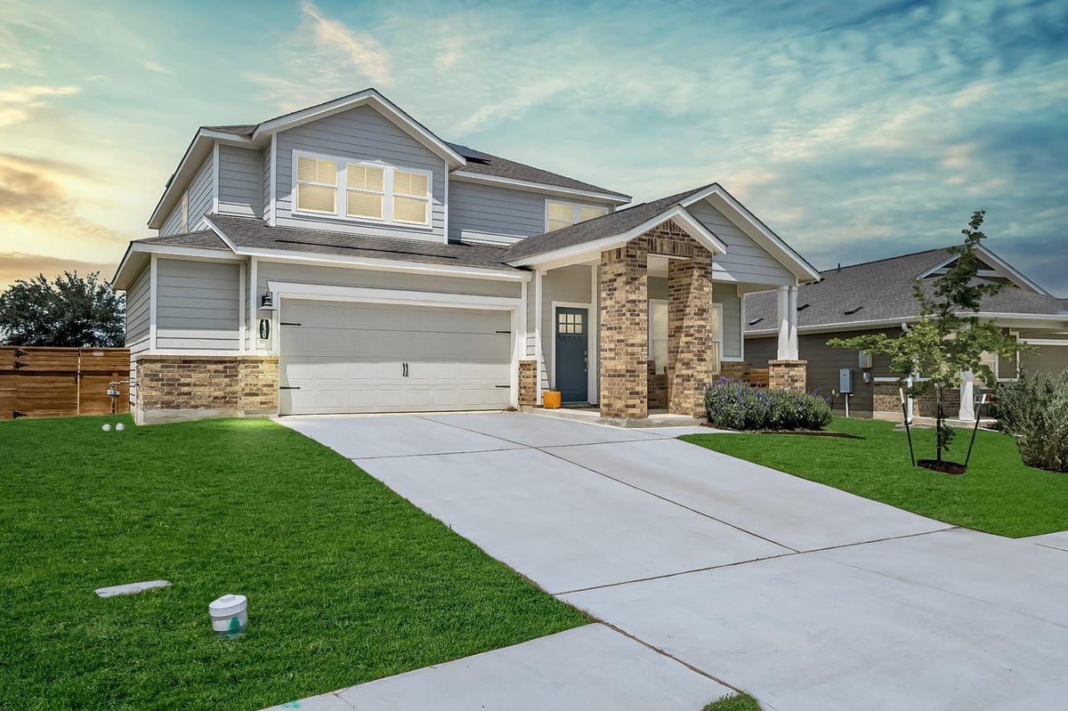 View 430 Buenos Aires in Plum Creek Ph 2 Sec 2 430 Buenos Aires - front exterior - Luxury home in Plum Creek Ph 2 Sec 2, Kyle, TX