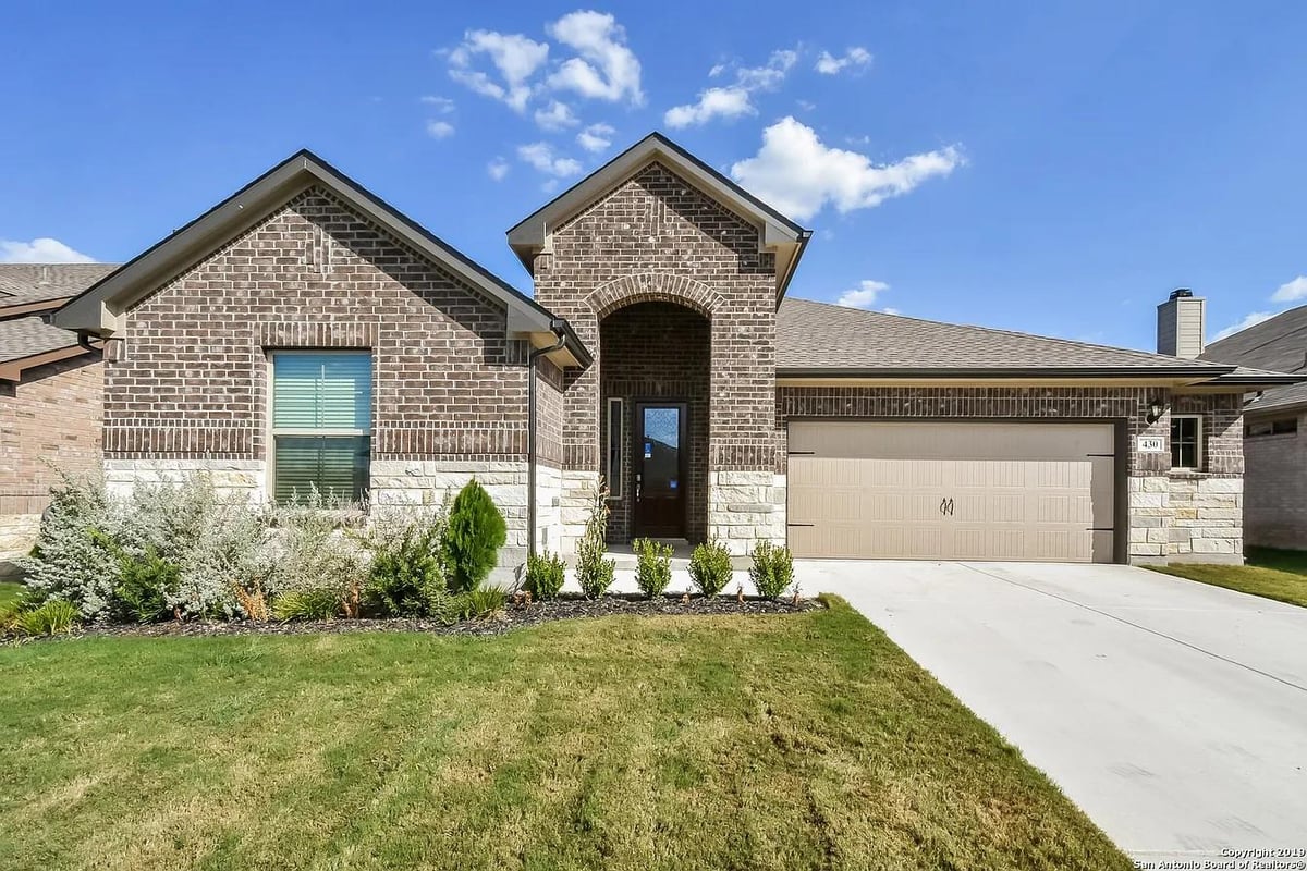 View 430 Pecan MDWS in Pecan Crossing 430 Pecan MDWS - front exterior - Luxury home in Pecan Crossing, New Braunfels, TX