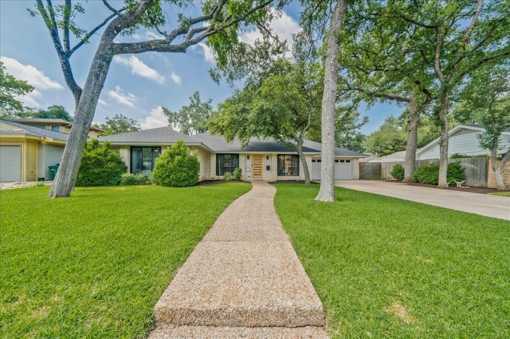 View 4301 Gnarl DR in Northwest Hills Mesa Oaks Ph 4301 Gnarl DR - front exterior - Luxury home in Northwest Hills Mesa Oaks Ph, Austin, TX