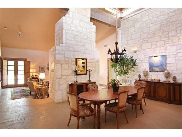 View 4301 Waterford Pl in Waterford Place Sec 02 Amd 4301 Waterford Pl - property photo 1 - Luxury home in Waterford Place Sec 02 Amd, Austin, TX