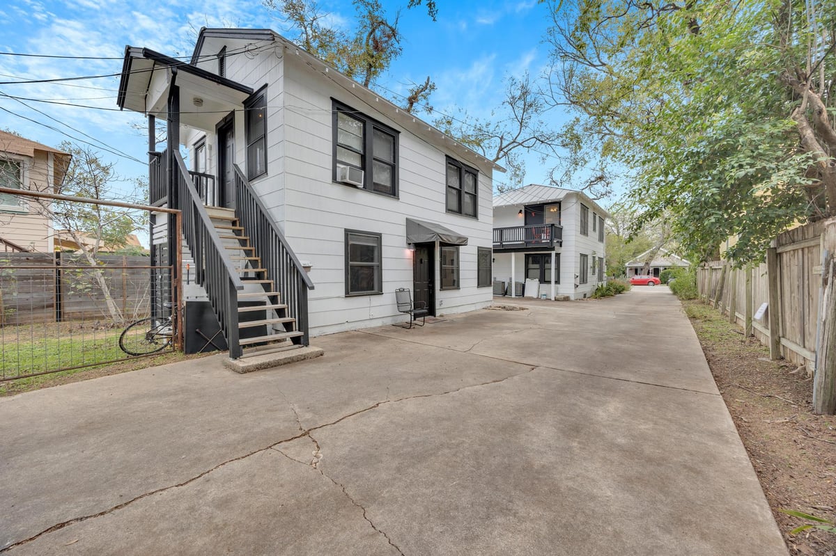 View 4302 Avenue G Ave Unit #A, B, C, in Hyde Park Add 01 4302 Avenue G Ave Unit #A, B, C, - front exterior - Luxury home in Hyde Park Add 01, Austin, TX