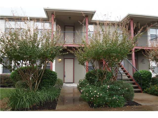 View 4307 Eck LN Unit #109 in Lake Park Amd 4307 Eck LN Unit #109 - front exterior - Luxury home in Lake Park Amd, Austin, TX