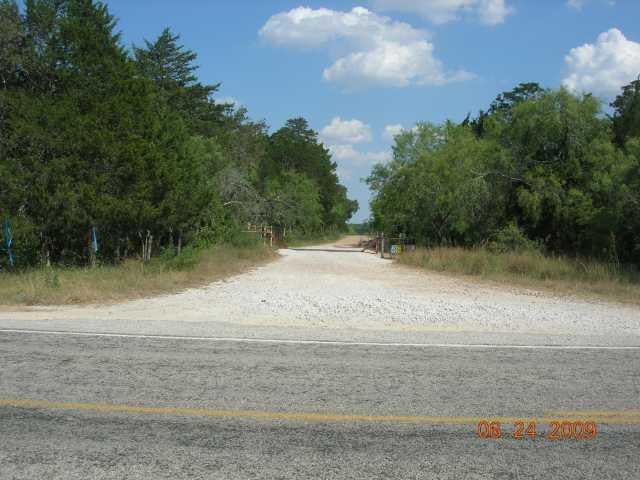 View 4310 FM 2145 4310 FM 2145 - property photo 1 - Luxury home in La Grange, TX
