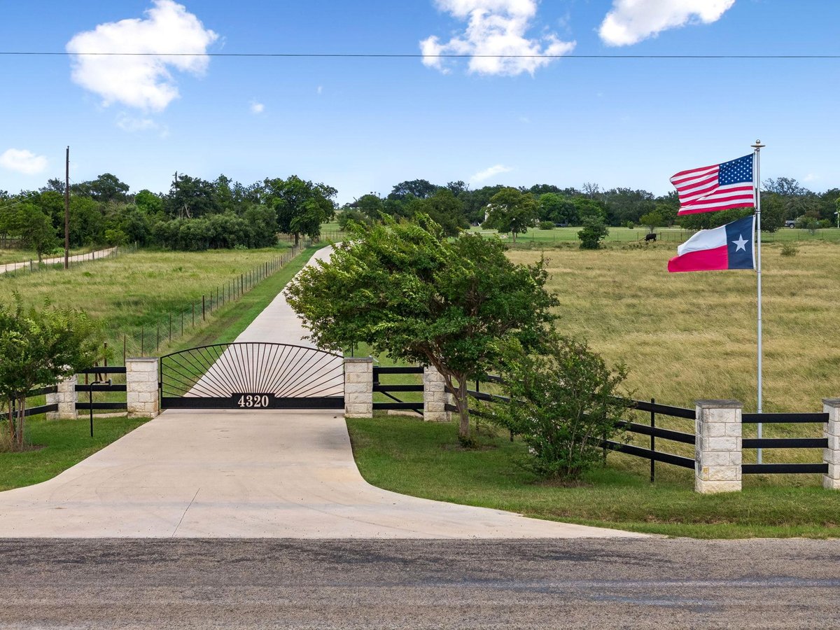View 4320 County Road 223 in none 4320 County Road 223 - front exterior - Luxury home in none, Florence, TX