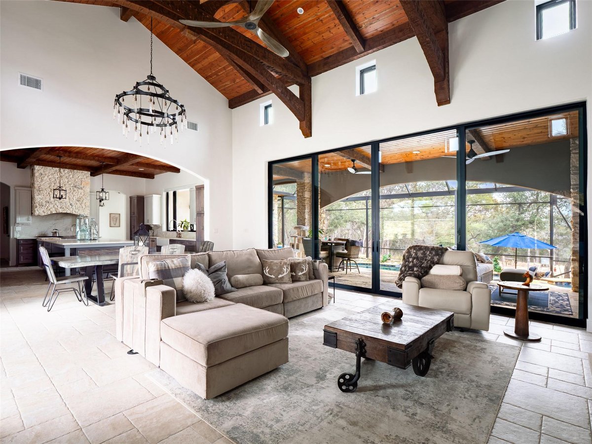 Primary bedroom at 435 Gardenia Dr - 6 bed 5 bath home