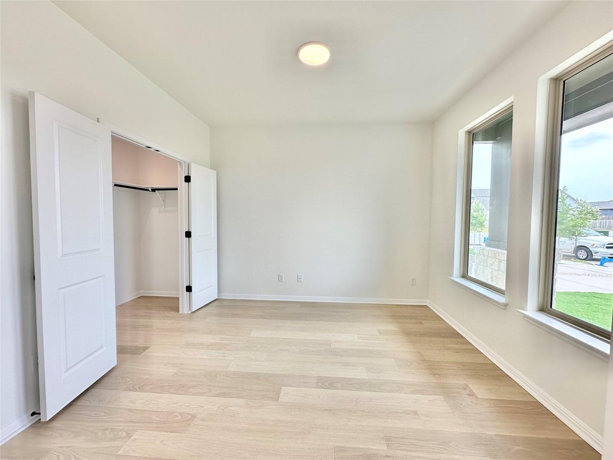 Kitchen at 436 Treadwell Ln - 3 bed 2 bath home