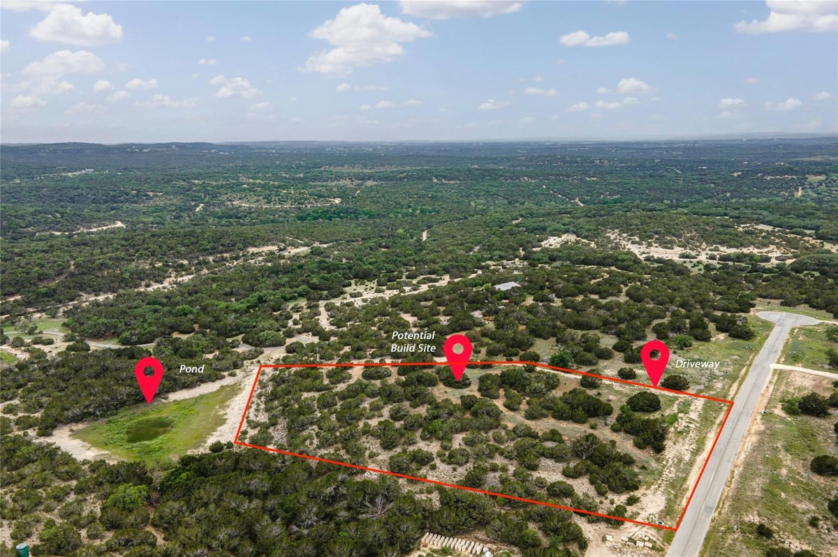View 439 Vail River Rd in Northridge Ph 3 439 Vail River Rd - front exterior - Luxury lot in Northridge Ph 3, Dripping Springs, TX