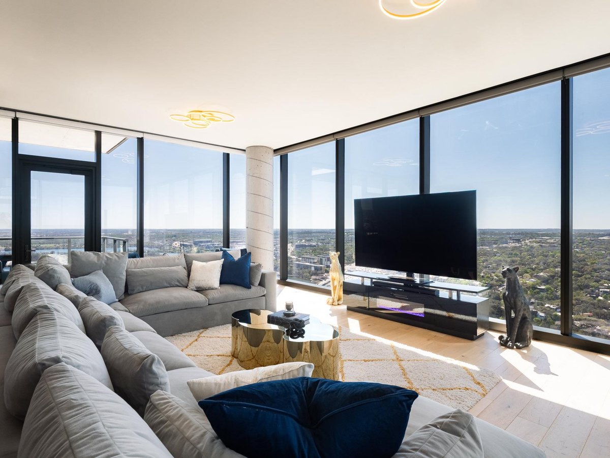 44 East Ave Unit #3707 - front exterior - Luxury home in 44 East Ave Condos, Austin, TX