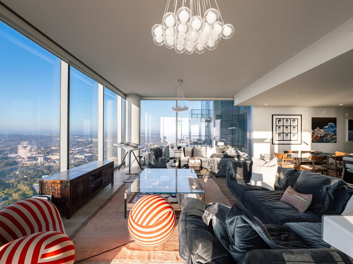 44 East Ave Unit #3906 - front exterior - Luxury home in 44 East Ave Condominiums, Austin, TX