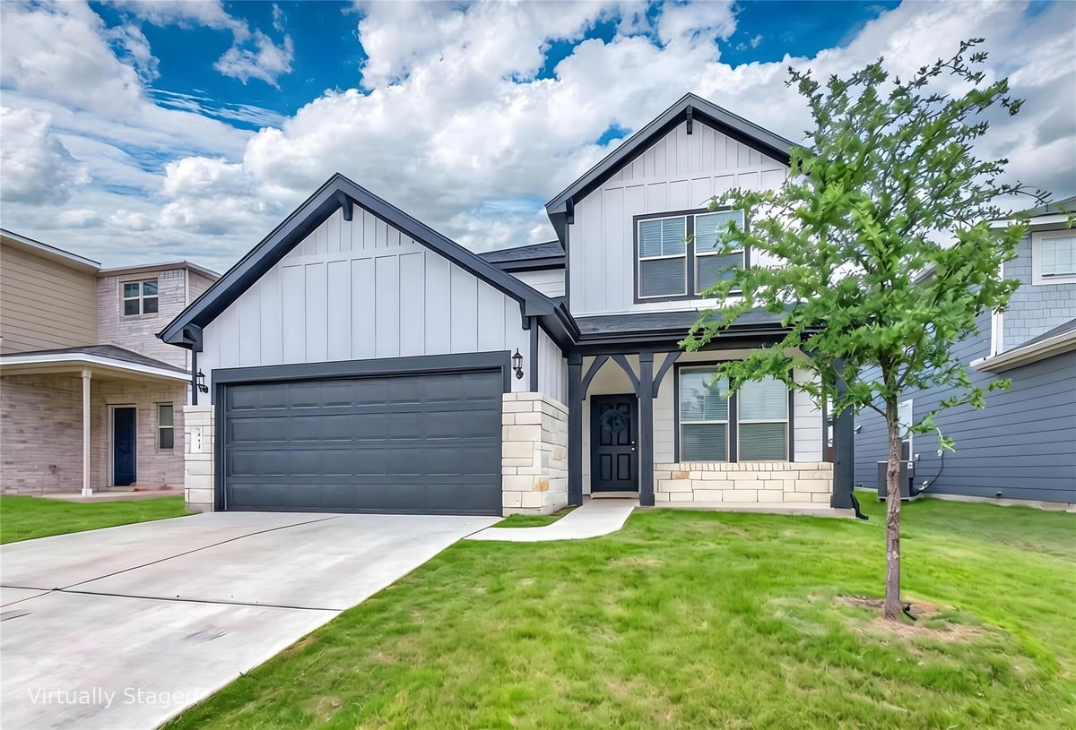 440 English Oak St - front exterior - Luxury home in Carlson Place Ph E, Georgetown, TX