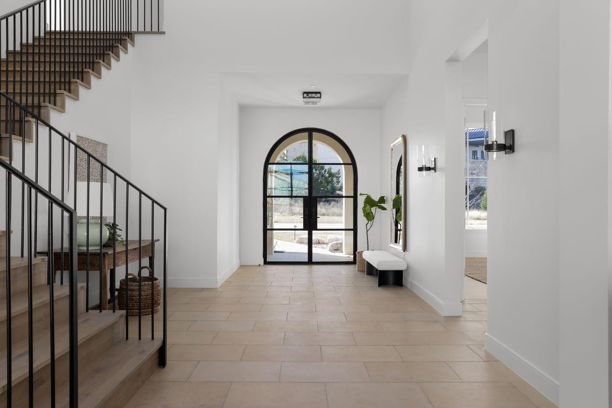 View 4401 Amarra DR Unit #5 in Amarra Drive 4401 Amarra DR Unit #5 - front exterior - Luxury home in Amarra Drive, Austin, TX