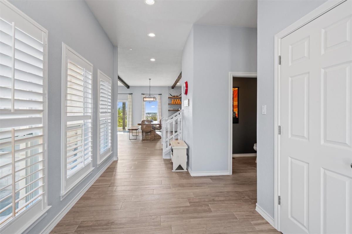 Primary bedroom at 4401 Sunset Cliff Rd - 4 bed 4 bath home