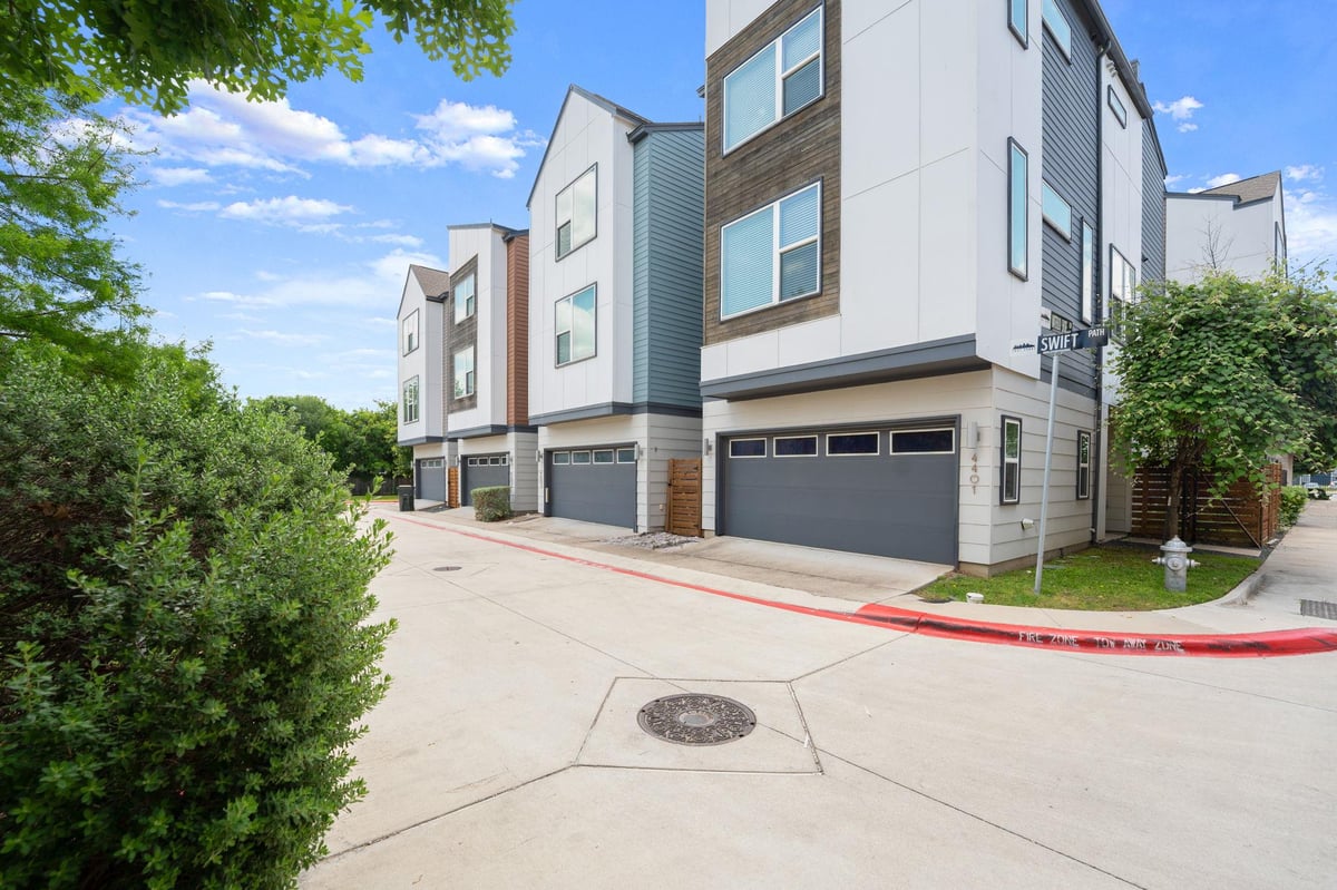 View 4403 Swift Path in East Shore Condos 4403 Swift Path - front exterior - Luxury home in East Shore Condos, Austin, TX