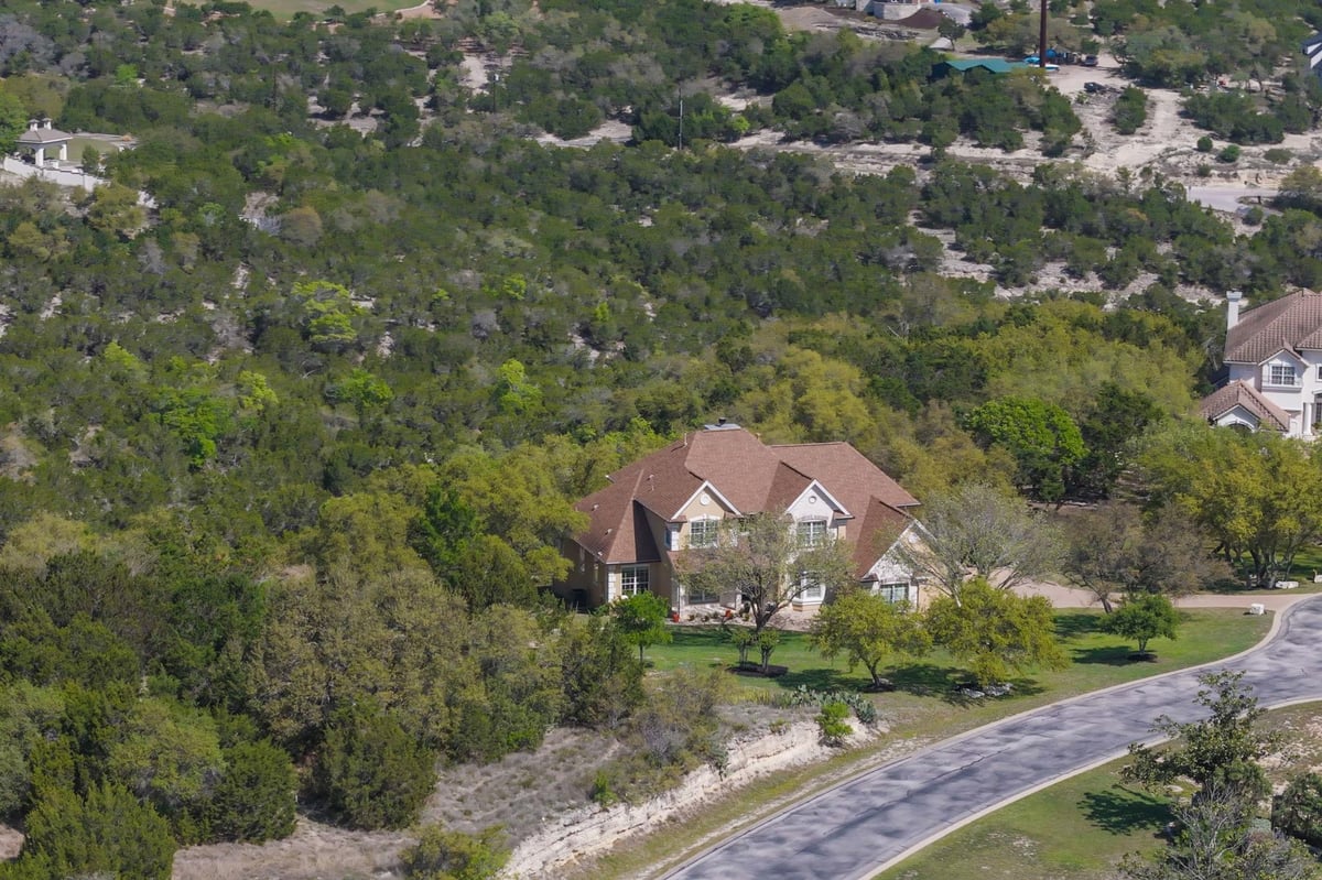 View 4424 Lago Viento in Lakewind Estates Sec 03 4424 Lago Viento - front exterior - Luxury home in Lakewind Estates Sec 03, Austin, TX
