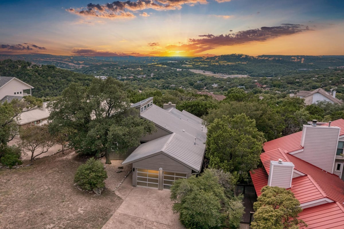 View 4435 Stony Meadow LN in Meadow Mountain 4435 Stony Meadow LN - front exterior - Luxury home in Meadow Mountain, Austin, TX