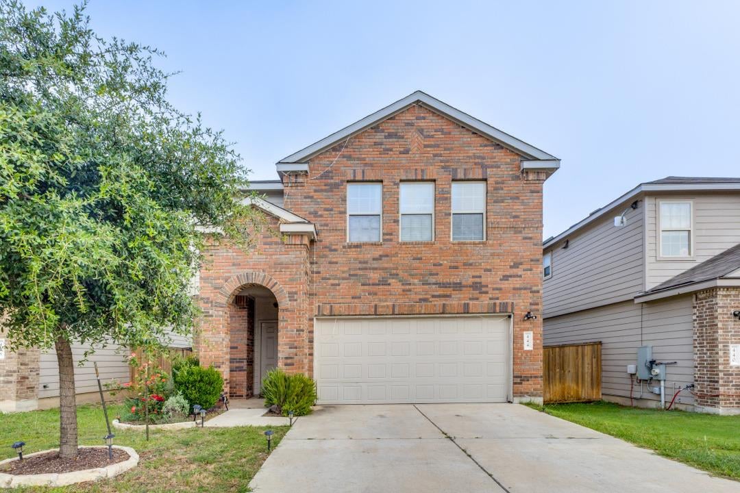 View 444 Major Lee Ln Unit #14H in Sonterra I Condos 444 Major Lee Ln Unit #14H - front exterior - Luxury home in Sonterra I Condos, Jarrell, TX