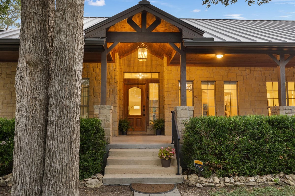 View 447 Miss Donna LN in Silverado Estates Ph One 447 Miss Donna LN - front exterior - Luxury home in Silverado Estates Ph One, Dripping Springs, TX