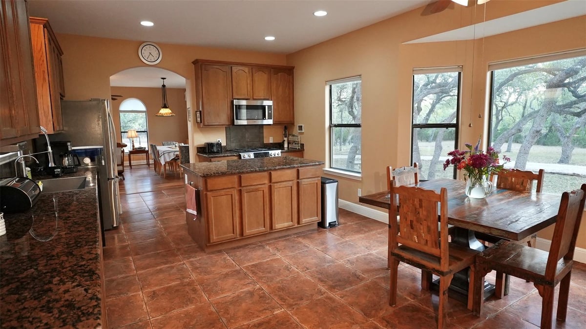 Kitchen at 450 Windmill Oaks Dr - 3 bed 2 bath home