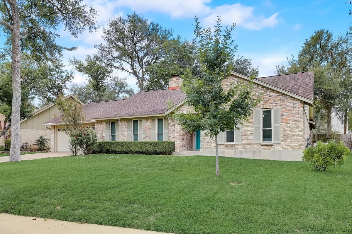 View 4501 Malaga Dr in Balcones Woods Sec 04 4501 Malaga Dr - front exterior - Luxury home in Balcones Woods Sec 04, Austin, TX
