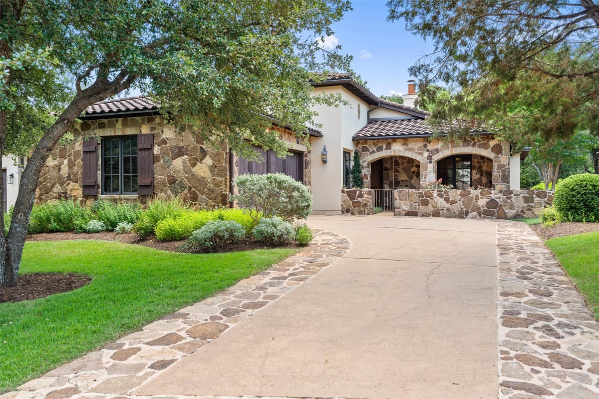 View 4501 Spanish Oaks Club BLVD Unit #7 in Spanish Oaks 4501 Spanish Oaks Club BLVD Unit #7 - front exterior - Luxury home in Spanish Oaks, Austin, TX