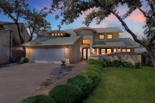 View 4508 Knapp Hollow in Cat Mountain Villas 4508 Knapp Hollow - front exterior - Luxury home in Cat Mountain Villas, Austin, TX