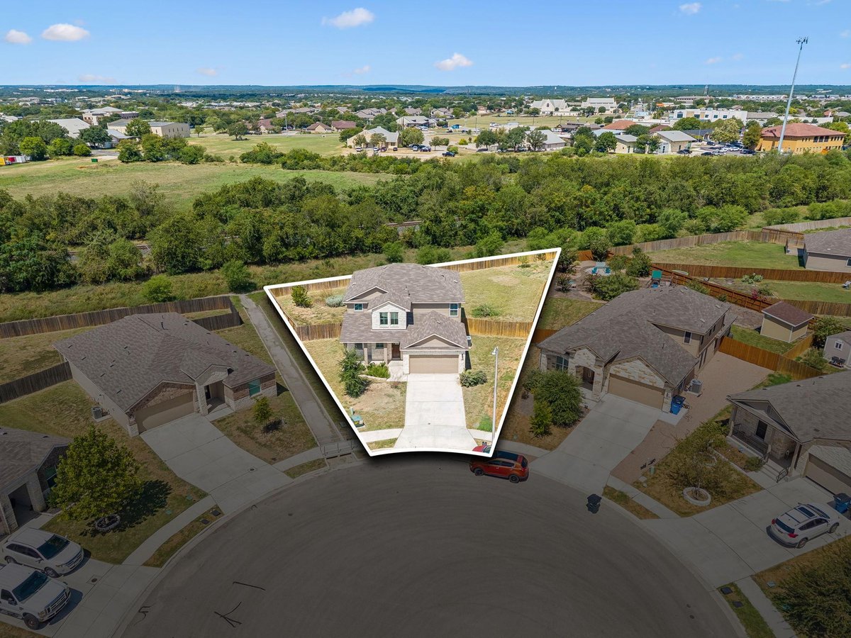 View 451 Butterfly Bush CT in New Braunfels 451 Butterfly Bush CT - property photo 1 - Luxury home in New Braunfels, New Braunfels, TX