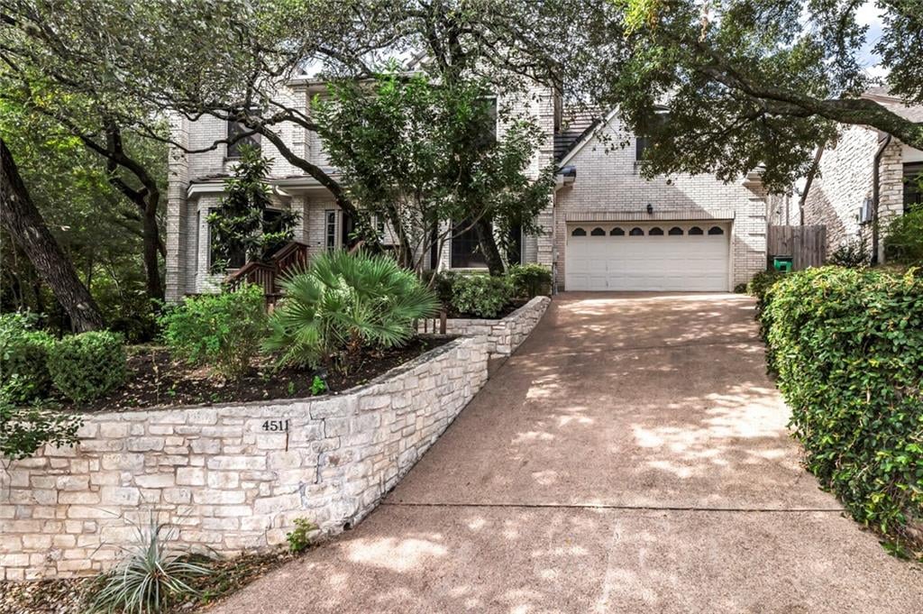 View 4511 Autumnleaf Holw in Cat Mountain 4511 Autumnleaf Holw - property photo 1 - Luxury home in Cat Mountain, Austin, TX