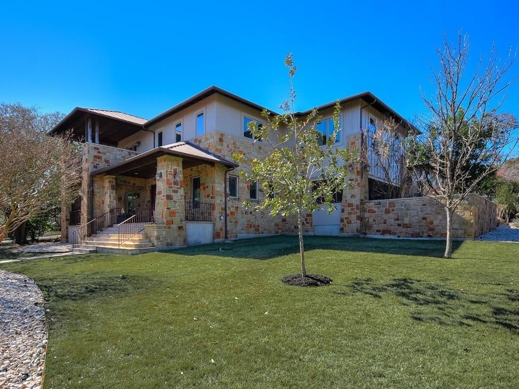 View 4513 Spanish Oak Trl in Balcones Park 01 4513 Spanish Oak Trl - property photo 1 - Luxury home in Balcones Park 01, Austin, TX