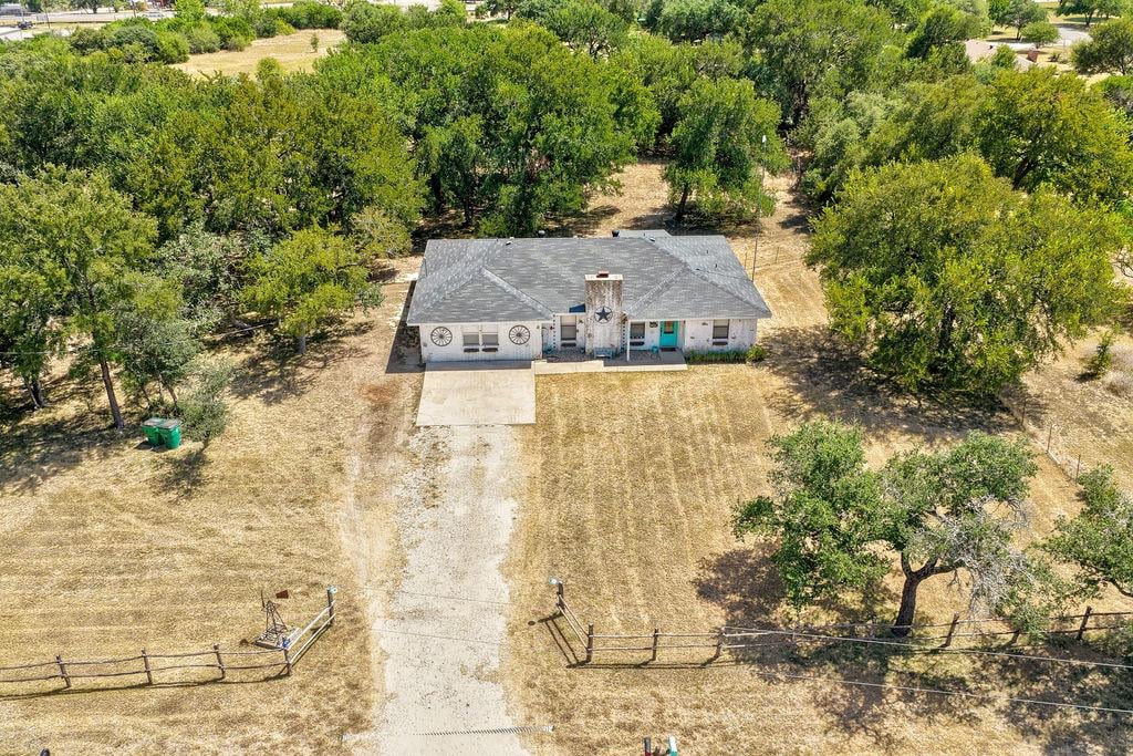View 452 County Road 3081 in Lampasas 452 County Road 3081, photo 1 of 24, Lampasas, Lampasas, TX