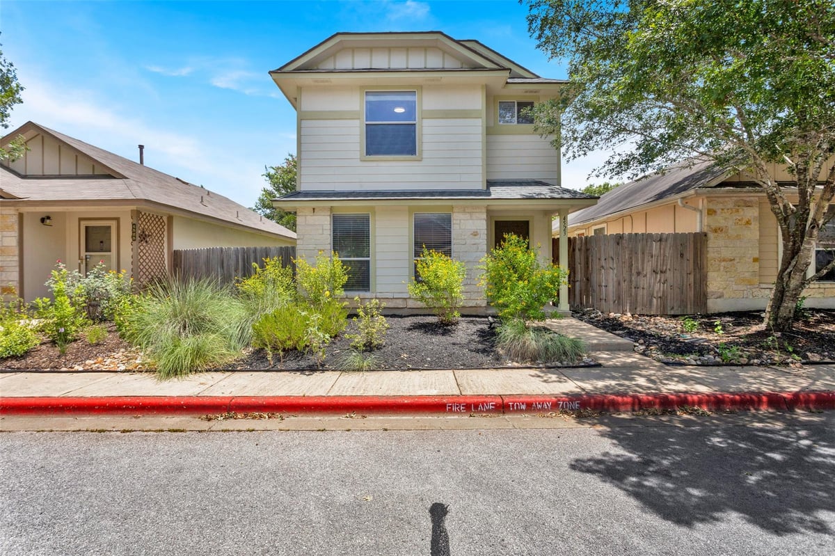 View 4523 Secure LN in Chaparral Crossing Condo Amd 4523 Secure LN - property photo 1 - Luxury home in Chaparral Crossing Condo Amd, Austin, TX