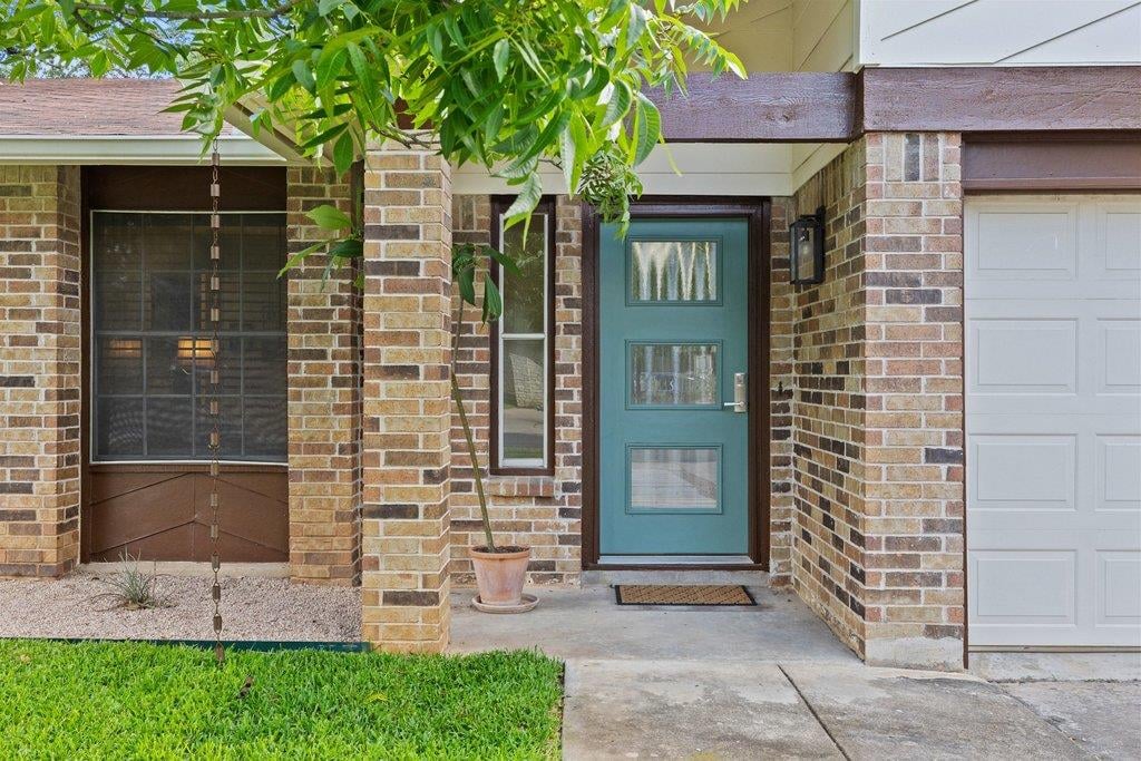 View 4526 Langtry LN in Westcreek Sec 10 Ph B 4526 Langtry LN - property photo 1 - Luxury home in Westcreek Sec 10 Ph B, Austin, TX