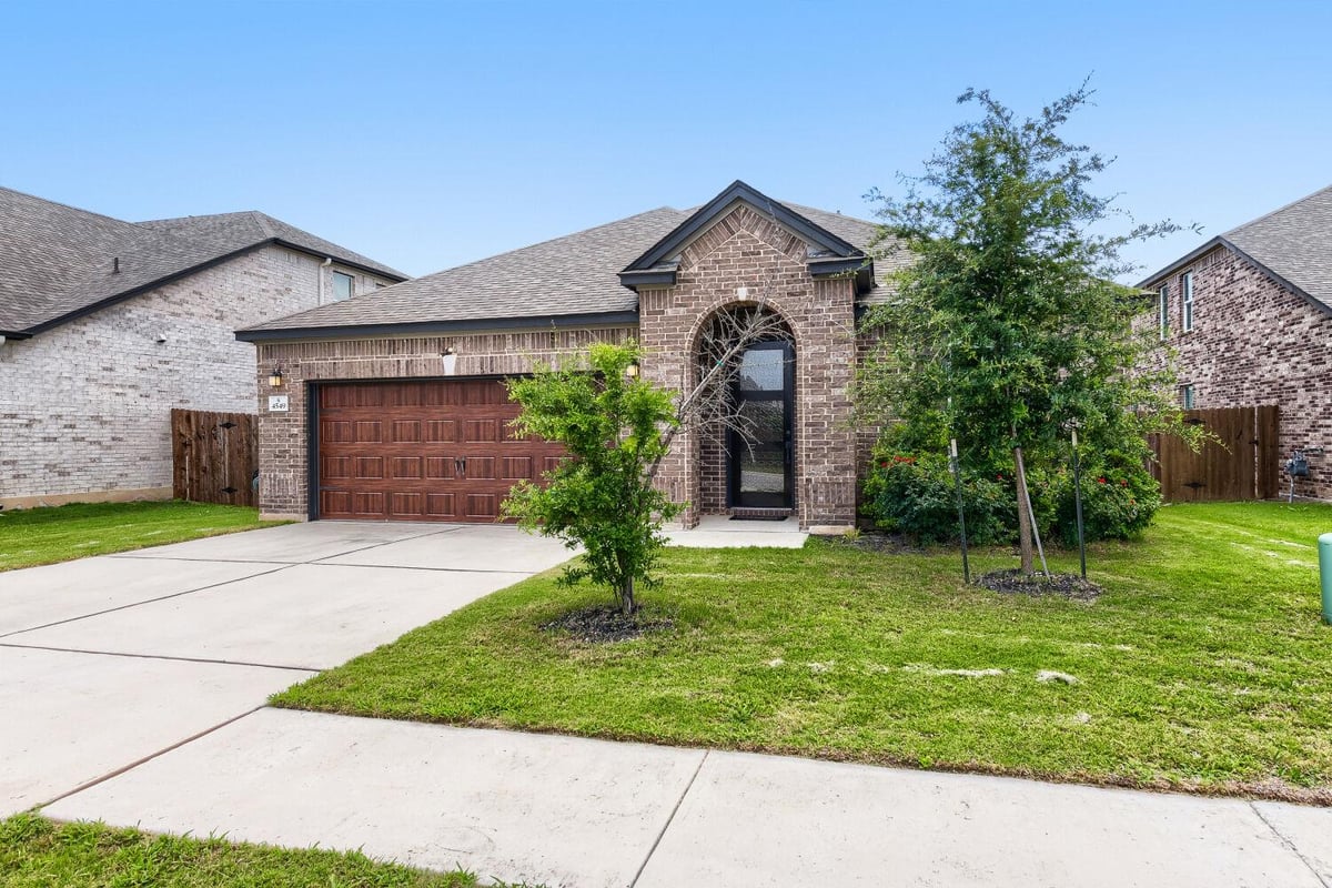 View 4549 Dugenta PL in SALERNO PH 1 (AMD) 4549 Dugenta PL - front exterior - Luxury home in SALERNO PH 1 (AMD), Round Rock, TX