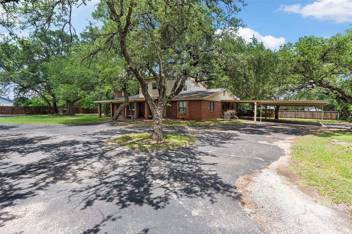 View 455 Robins LN in Luciano Cabasas 455 Robins LN - front exterior - Luxury home in Luciano Cabasas, Bertram, TX