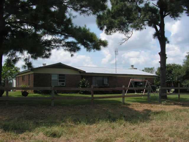 View 460 FM 969 460 FM 969 - property photo 1 - Luxury home in Bastrop, TX