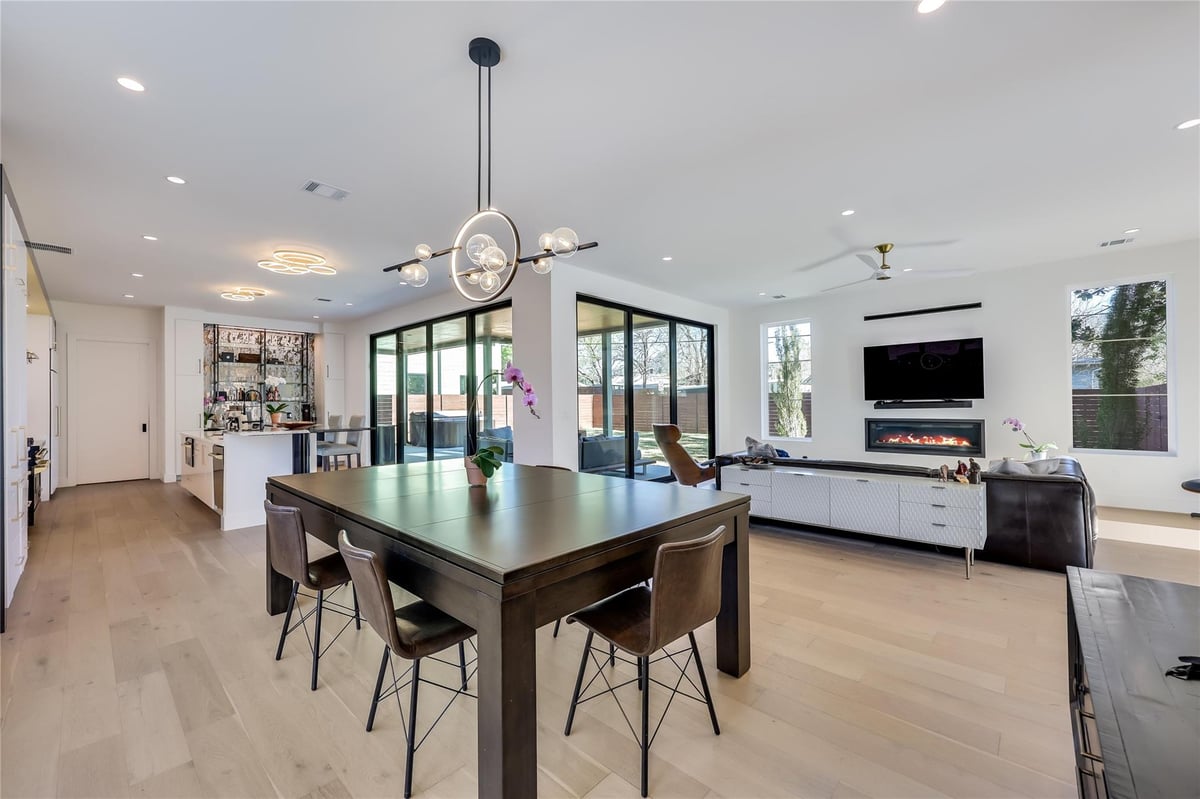 Living area at 4600 Gillis St - 3 bed 3 bath home