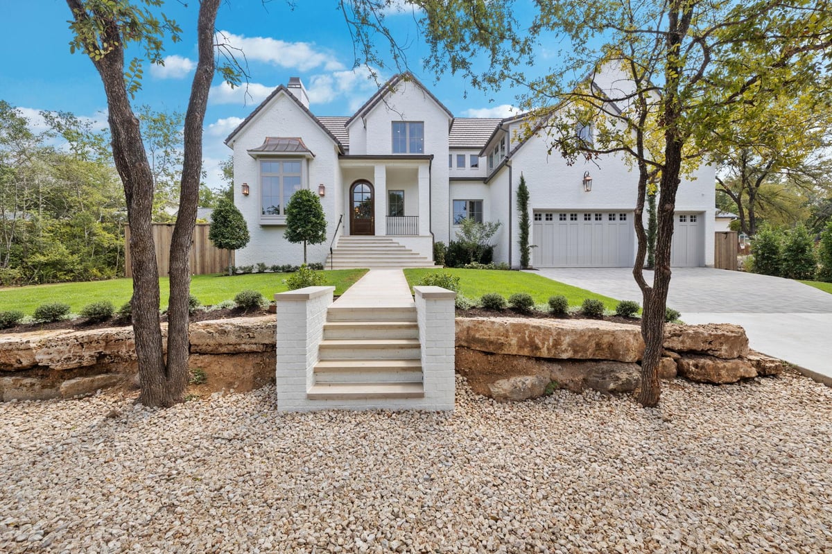 View 4603 Charles Ave in Lake Side Add 4603 Charles Ave - property photo 1 - Luxury home in Lake Side Add, Austin, TX