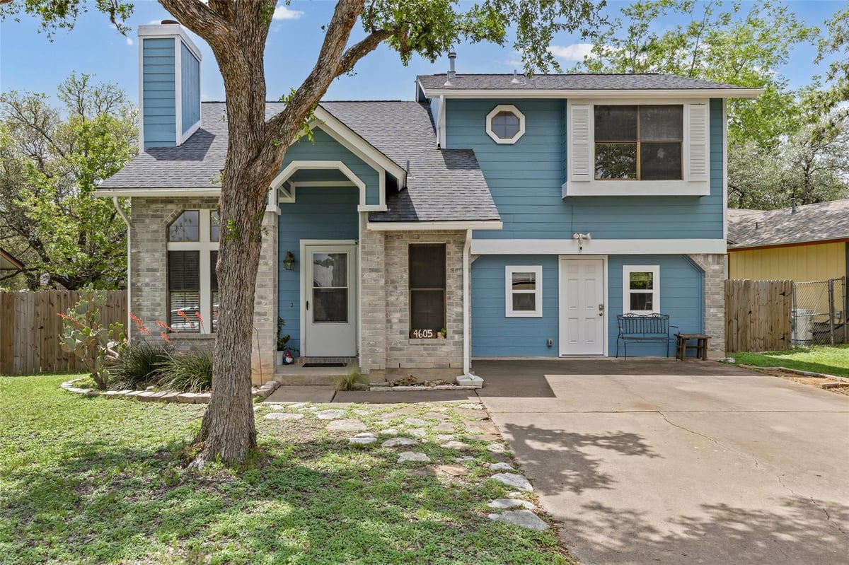 View 4605 Molera Dr in Maple Run Sec 07-B 4605 Molera Dr - front exterior - Luxury home in Maple Run Sec 07-B, Austin, TX