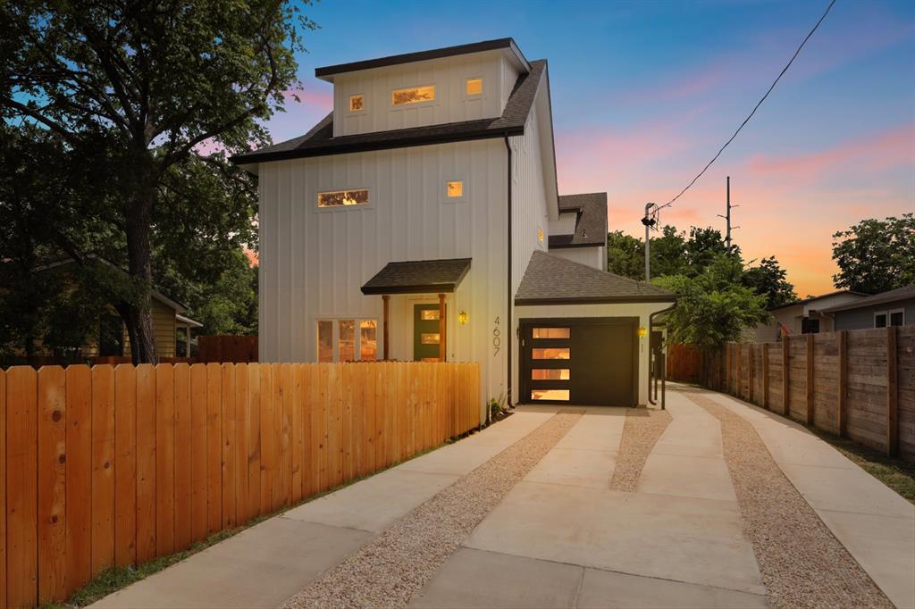View 4607 Leslie Ave Unit #B in Cedar Valley 4607 Leslie Ave Unit #B - front exterior - Luxury home in Cedar Valley, Austin, TX