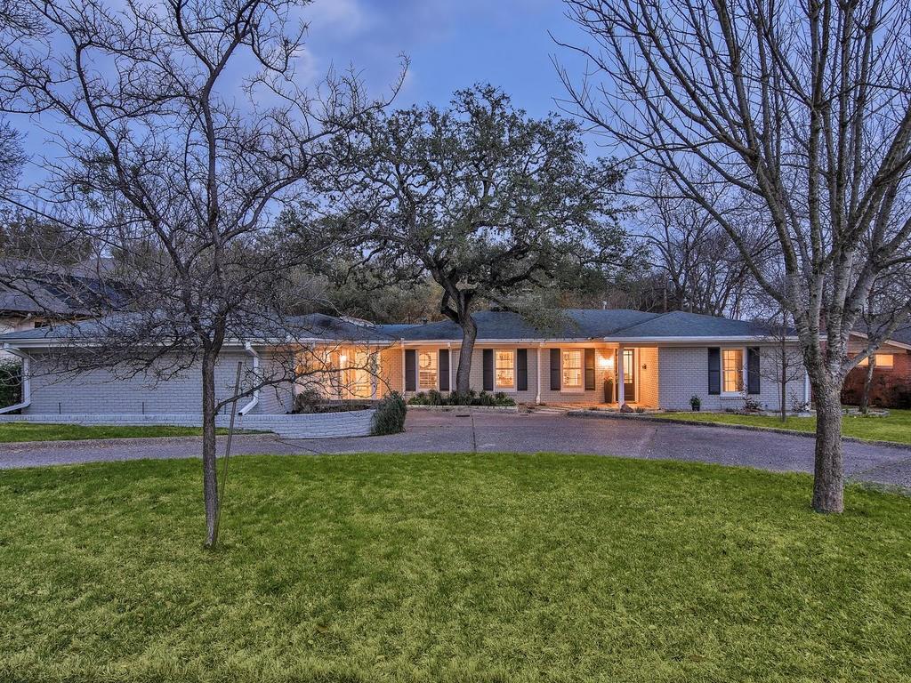 View 4607 Madrona Dr in Balcones Park Add Sec 05 4607 Madrona Dr - property photo 1 - Luxury home in Balcones Park Add Sec 05, Austin, TX