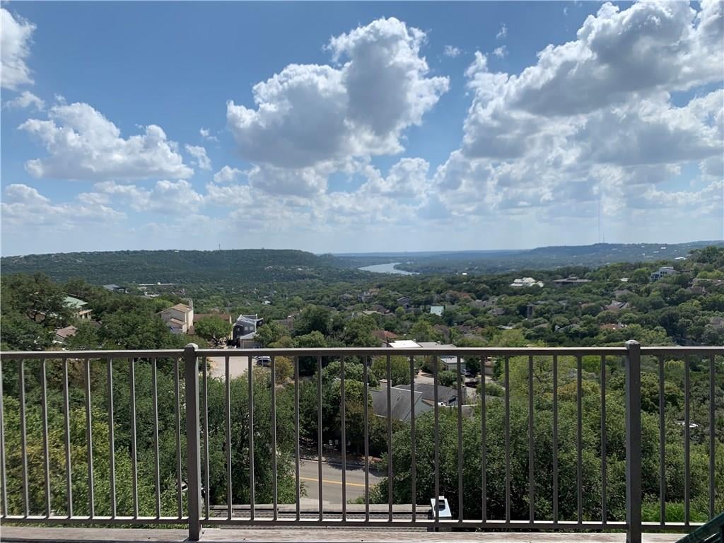 View 4609 Twin Valley Cir in Cat Mountain Villas Sec 01 4609 Twin Valley Cir - property photo 1 - Luxury home in Cat Mountain Villas Sec 01, Austin, TX