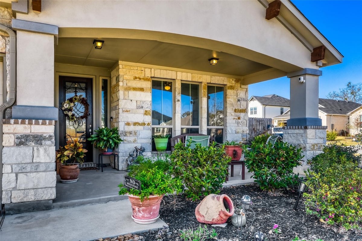 Kitchen at 461 Chaste Tree Dr - 5 bed 3 bath home