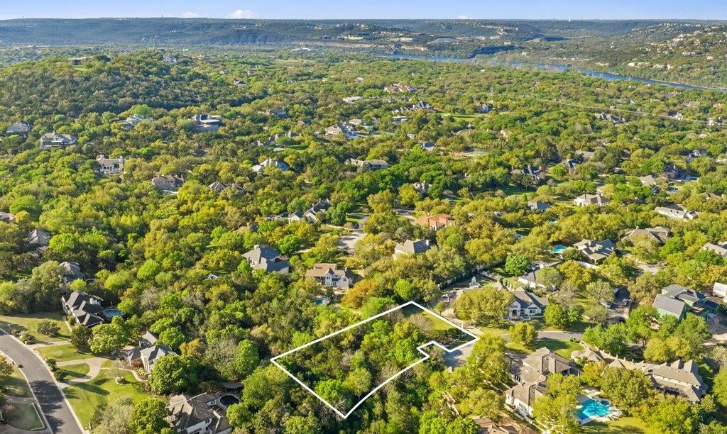 View 4614 Anikawi DR in Westview On Lake Austin Ph A 4614 Anikawi DR - property photo 1 - Luxury lot in Westview On Lake Austin Ph A, Austin, TX